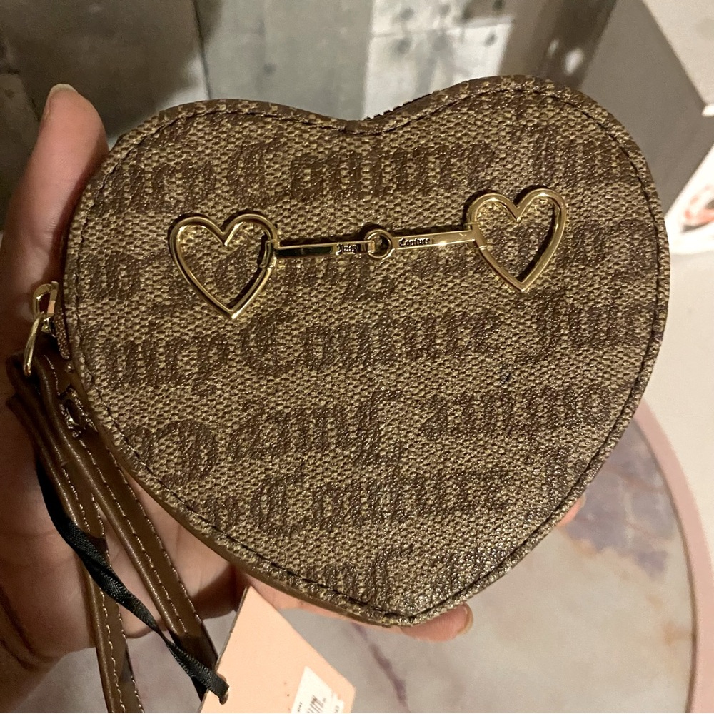 Juicy Couture Heart Wallet NWT